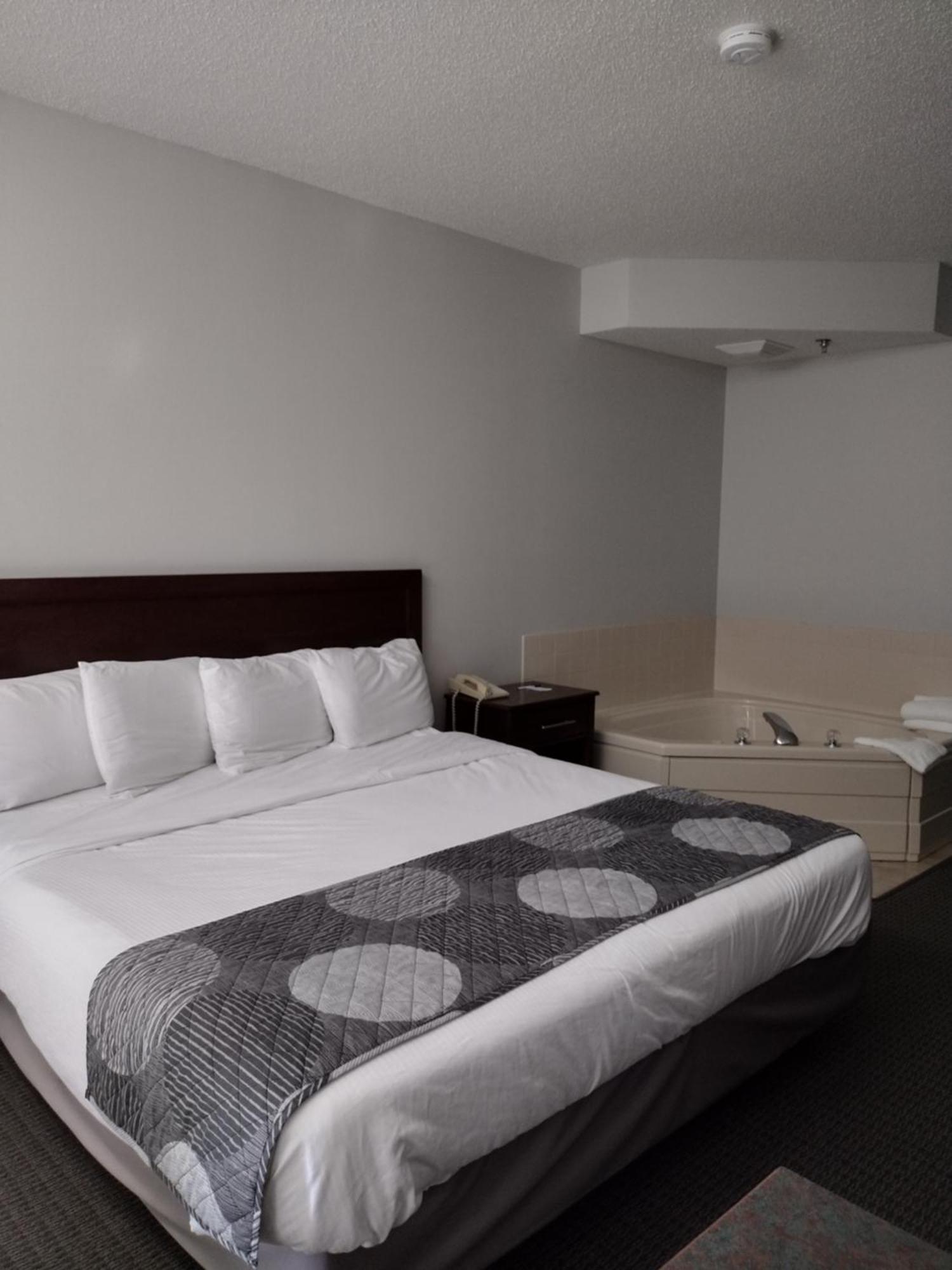 Grandstay Hotel & Suites 해이스팅스 외부 사진